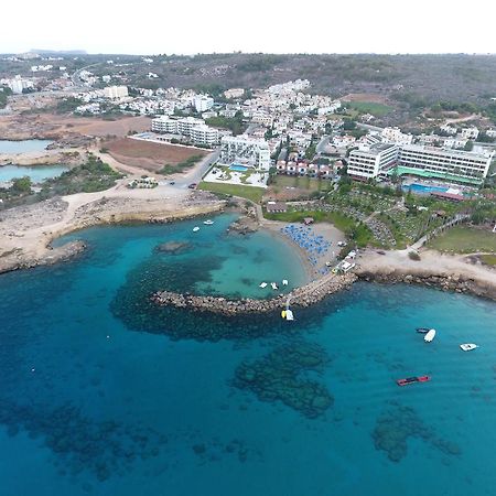 פרוטאראס Thalassa Court Sandy Beach Apartment מראה חיצוני תמונה